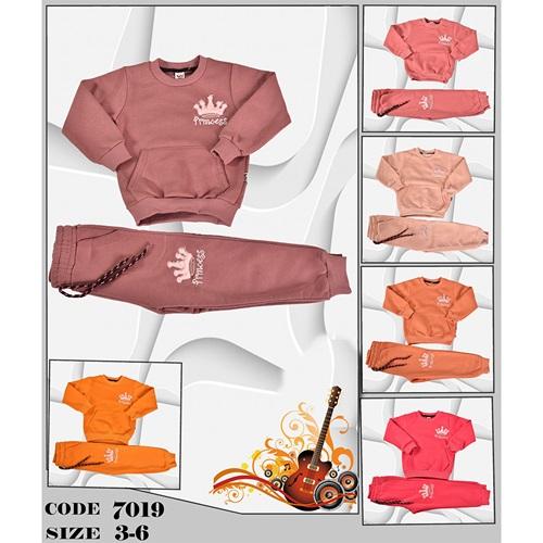 Tofil 7019 Kız Çocuk 3 İp Peluş Prenses Taç Nakışlı Cepli Takım 3-6 Yaş